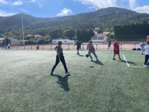 Jeunes patients de Val Pré Vert en activité physique adaptée lors d’une sortie thérapeutique